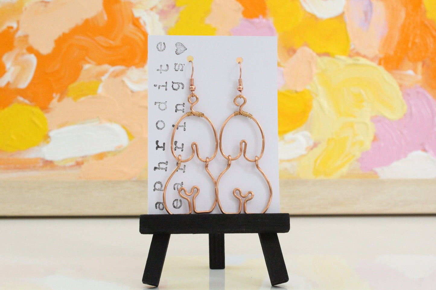 wire earrings | woman