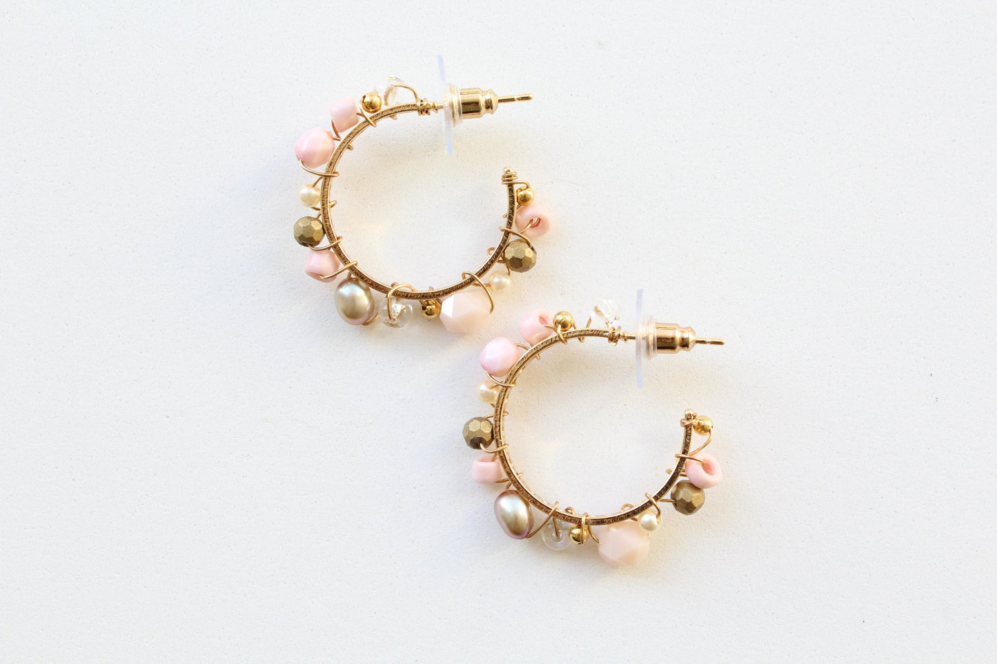 small gold pearl hoops