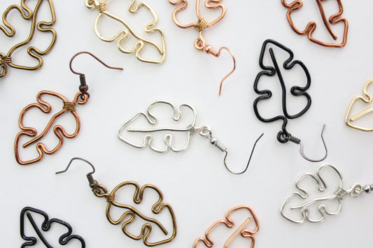 wire earrings | leaf